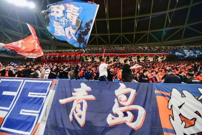 福登在接受TNTSports采访时表示，曼城上半场踢得很糟糕，但进球让曼城找回了状态。